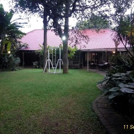 Casakhasa Hotel Yakarta Exterior foto
